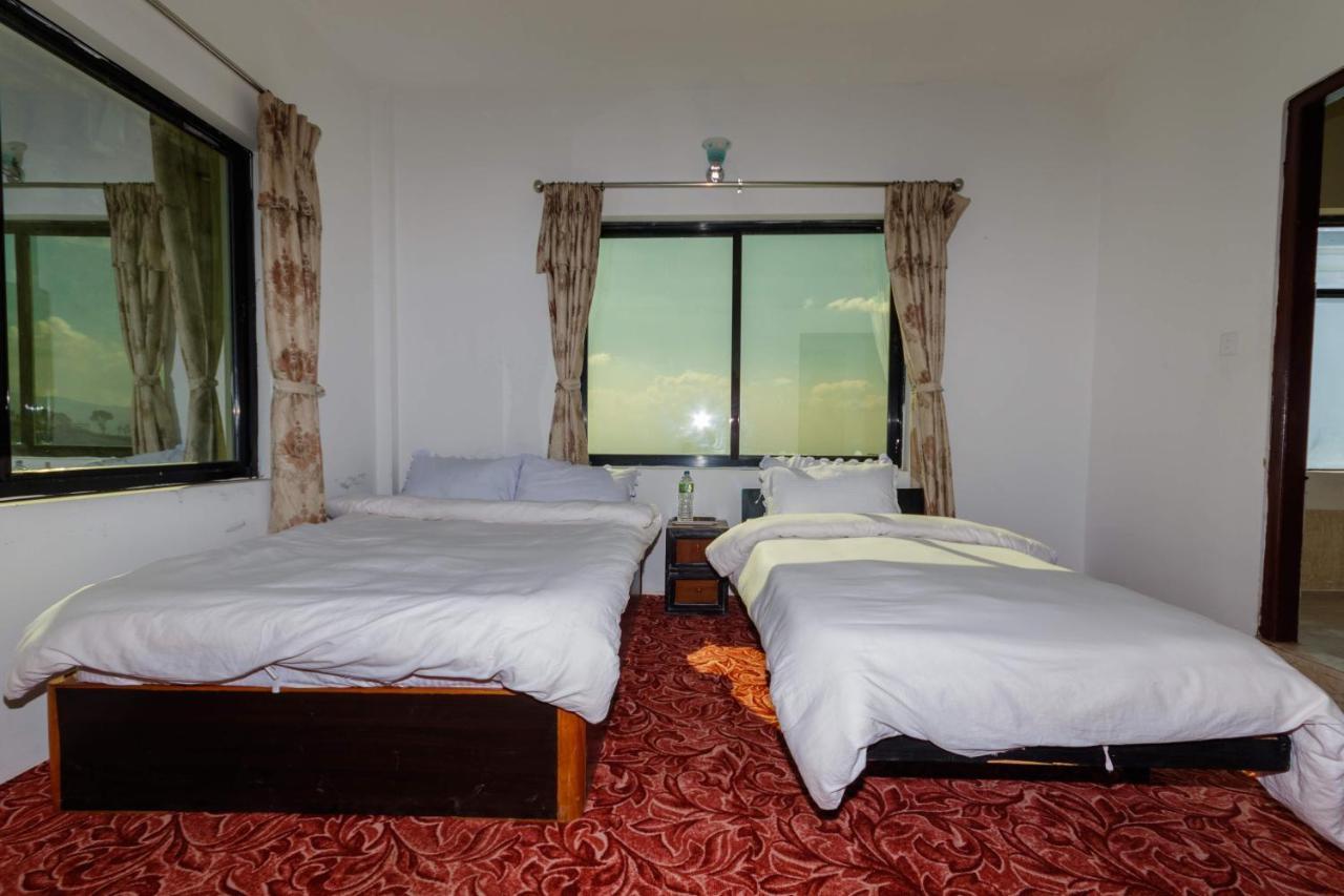 Nayagaun Village Resort Нагаркот Экстерьер фото