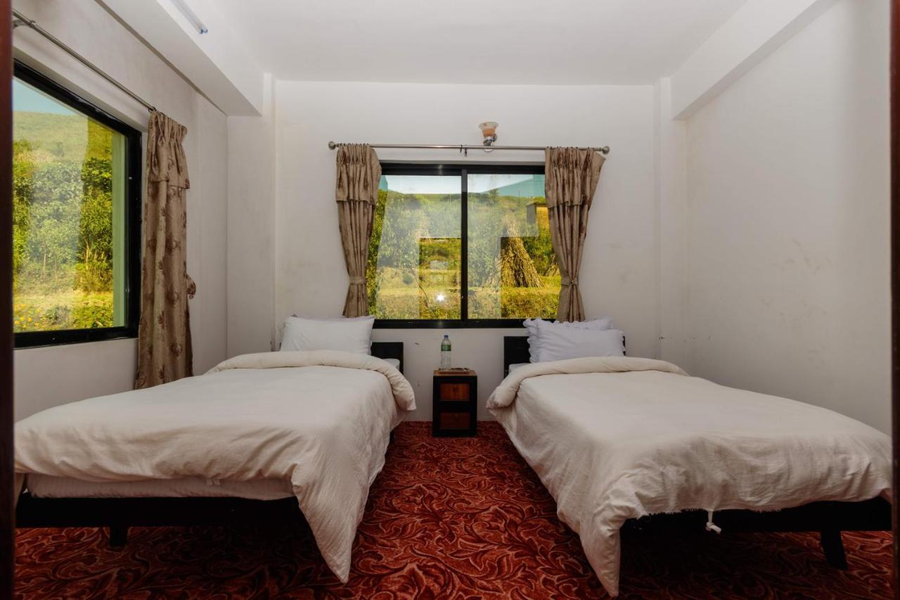 Nayagaun Village Resort Нагаркот Экстерьер фото