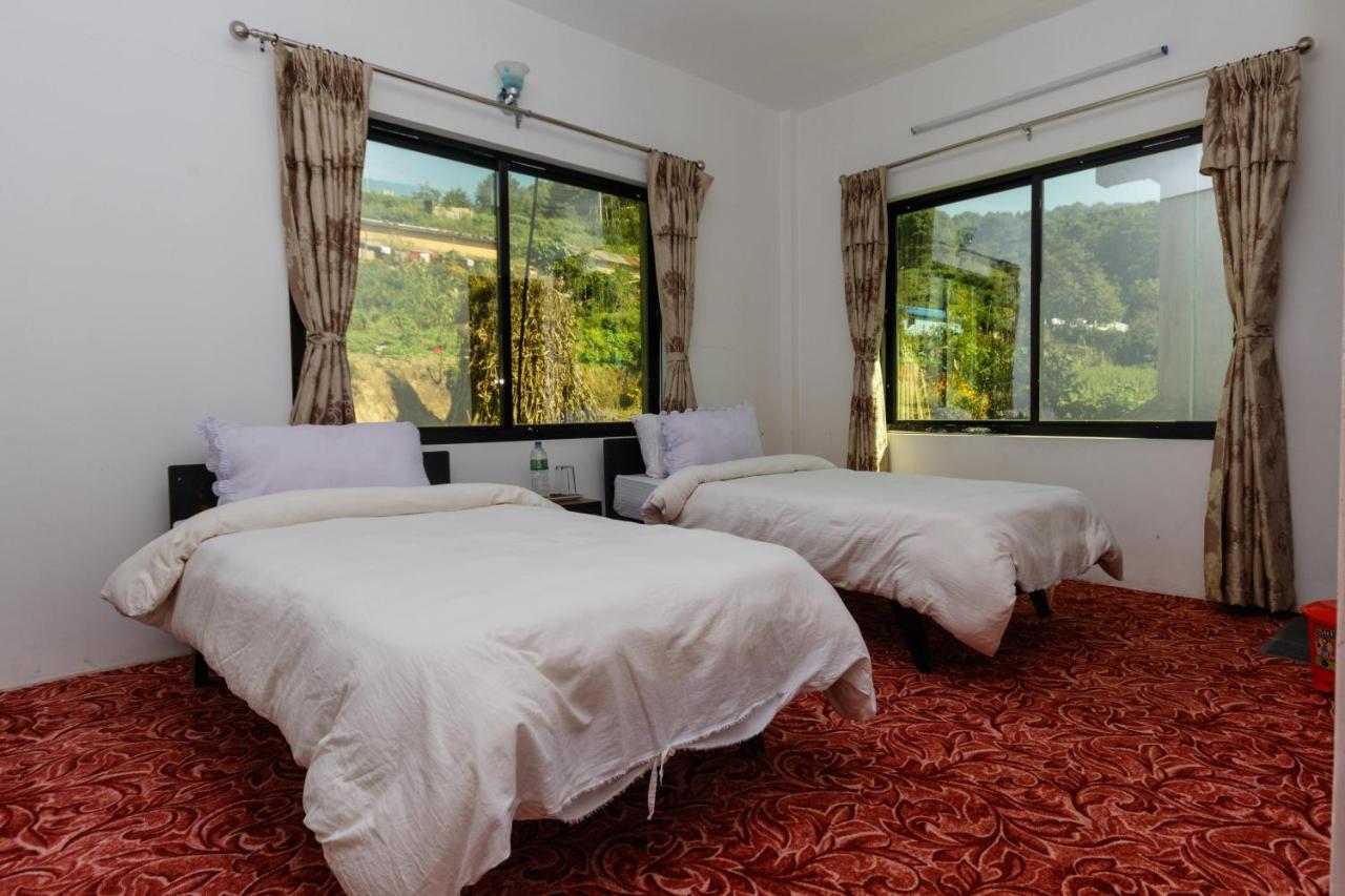 Nayagaun Village Resort Нагаркот Экстерьер фото