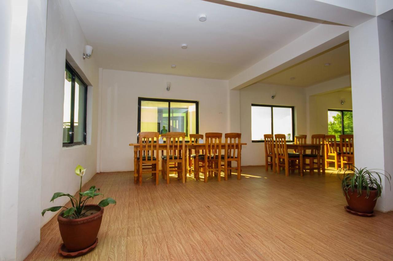 Nayagaun Village Resort Нагаркот Экстерьер фото